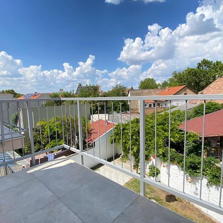 Mathias Premium Apartments Сегед Екстериор снимка