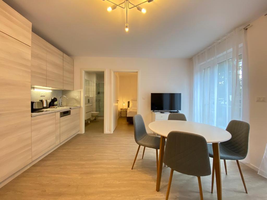 Mathias Premium Apartments Сегед Екстериор снимка