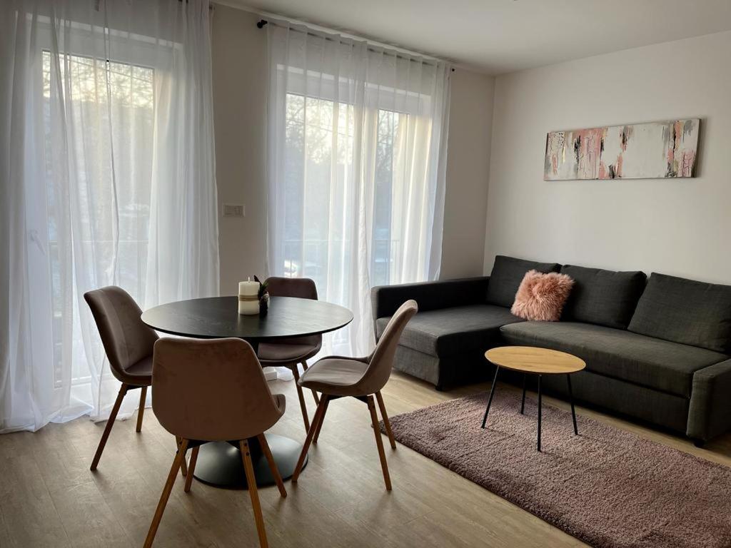 Mathias Premium Apartments Сегед Екстериор снимка