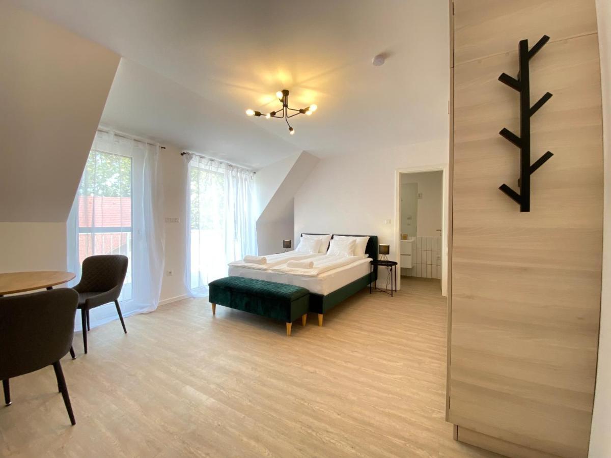 Mathias Premium Apartments Сегед Екстериор снимка